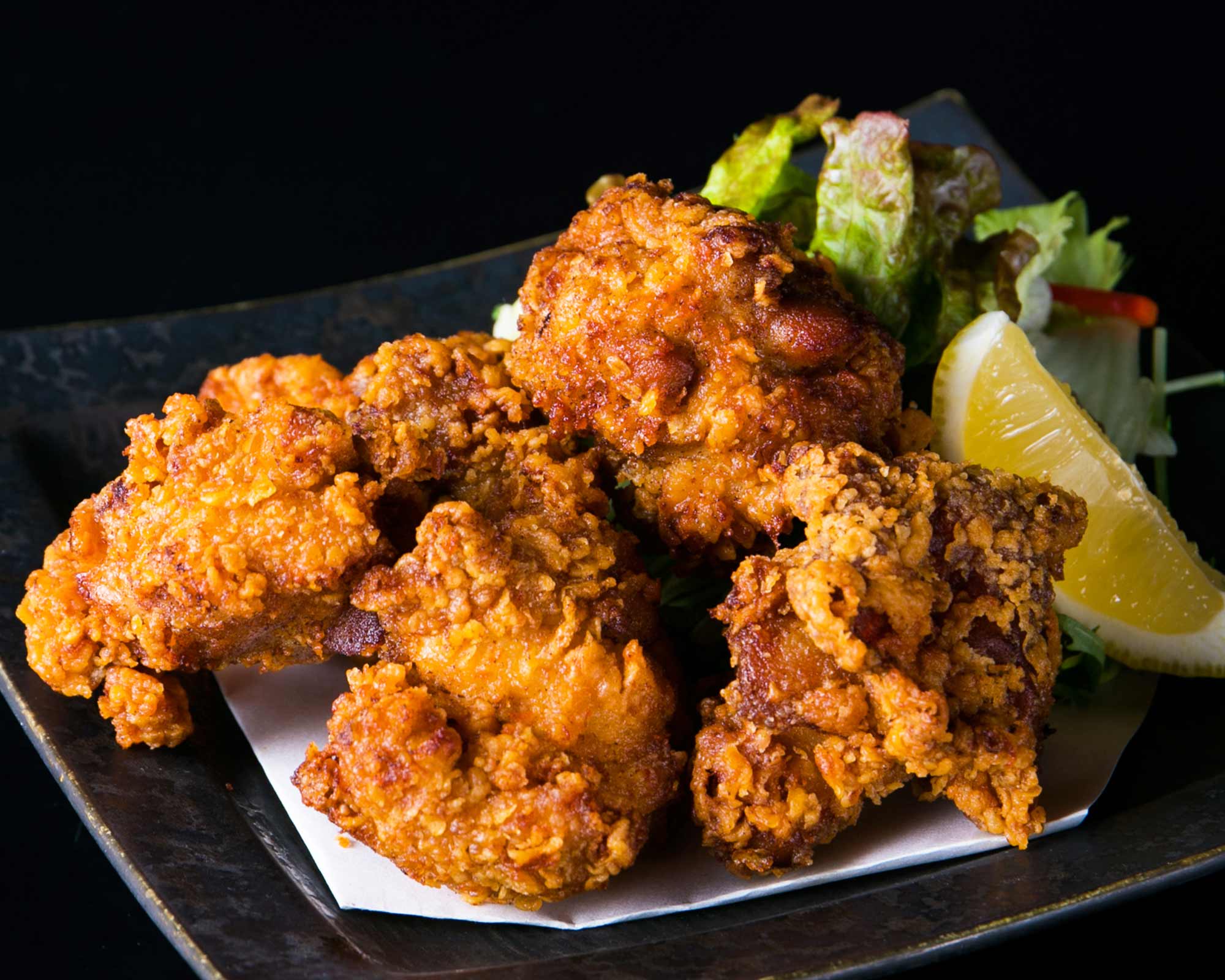 鶏もも肉の唐揚げ